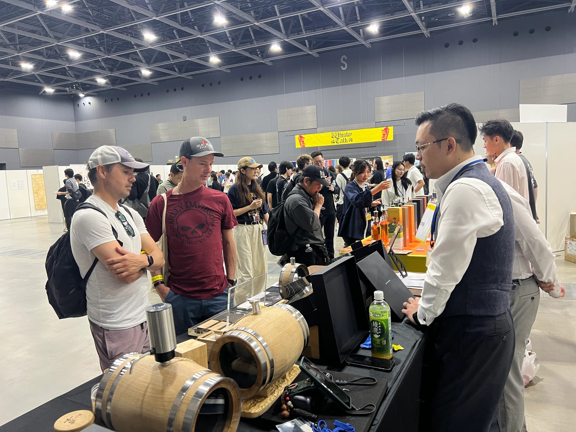 Junhe Supply booth at Whisky Talk Fukuoka 2025 spirits exhibition in Japan